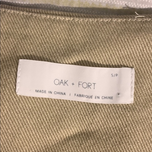 Oak+fort button front top - Picture 2 of 3